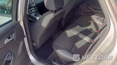 Zdjęcie 10 z 14 samochodu: 2014 FORD FOCUS SE VIN:1FADP3K24EL360512 - miniatura