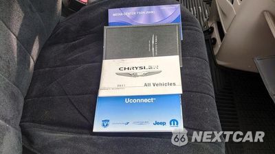 Zdjęcie 9 z 15 samochodu: 2011 CHRYSLER TOWN & COUNTRY TOURING VIN:2A4RR5DG0BR604314 - miniatura