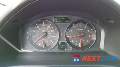 Zdjęcie 7 z 15 samochodu: 2012 VOLVO C30 T5 VIN:YV1672MK6C2278014 - miniatura