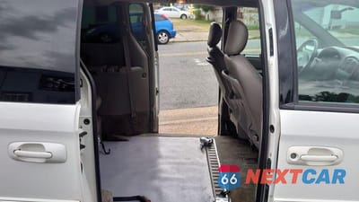 Zdjęcie 9 z 16 samochodu: 2001 DODGE GRAND CARAVAN ES VIN:2B4GP54L71R223121 - miniatura