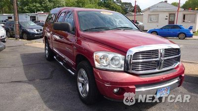Czwarte zdjęcie samochodu z boku: 2007 DODGE RAM 1500 ST VIN:1D7HA18257S171262 - miniatura