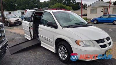 2001 DODGE GRAND CARAVAN ES 2B4GP54L71R223121 - główne zdjęcie licytacji z USA - miniatura