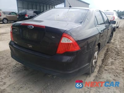 Czwarte zdjęcie samochodu z boku: 2011 FORD FUSION SE VIN:3FAHP0HA4BR144574 - miniatura