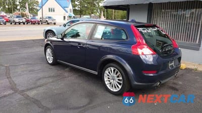 Czwarte zdjęcie samochodu z boku: 2012 VOLVO C30 T5 VIN:YV1672MK6C2278014 - miniatura