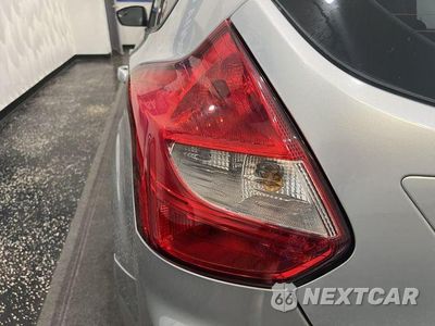 Zdjęcie 30 z 30 samochodu: 2014 FORD FOCUS SE VIN:1FADP3K28EL297897 - miniatura