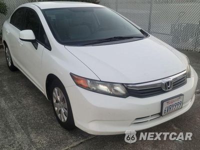 Czwarte zdjęcie samochodu z boku: 2012 HONDA CIVIC LX VIN:19XFB2F58CE351303 - miniatura
