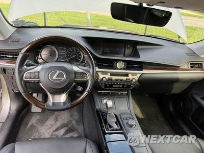 Zdjęcie 11 z 13 samochodu: 2016 LEXUS ES 350 VIN:JTHBK1GG1G2216528 - miniatura