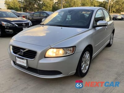 Trzecie zdjęcie samochodu z tyłu: 2008 VOLVO S40 2.4I VIN:YV1MS382082368627 - miniatura