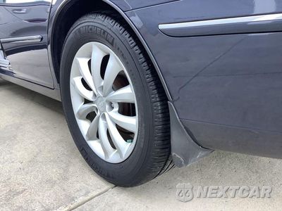 Zdjęcie 24 z 61 samochodu: 2006 HYUNDAI AZERA SE VIN:KMHFC46F36A102766 - miniatura
