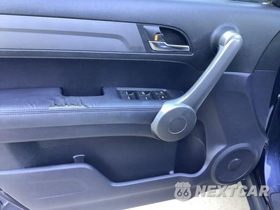 Zdjęcie 39 z 54 samochodu: 2008 HONDA CR-V EXL VIN:JHLRE48718C043387 - miniatura