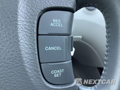 Zdjęcie 57 z 61 samochodu: 2006 HYUNDAI AZERA SE VIN:KMHFC46F36A102766 - miniatura
