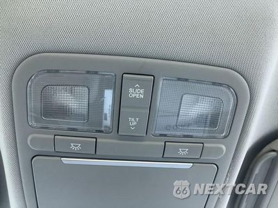 Zdjęcie 59 z 61 samochodu: 2006 HYUNDAI AZERA SE VIN:KMHFC46F36A102766 - miniatura