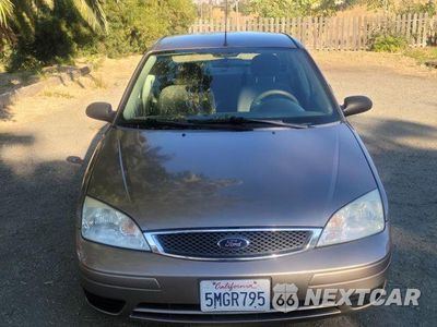 Zdjęcie 19 z 20 samochodu: 2005 FORD FOCUS ZX4 VIN:1FAFP34N25W265591 - miniatura