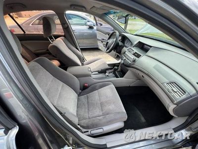 Zdjęcie 11 z 12 samochodu: 2010 HONDA ACCORD LX VIN:1HGCP2F33AA135573 - miniatura
