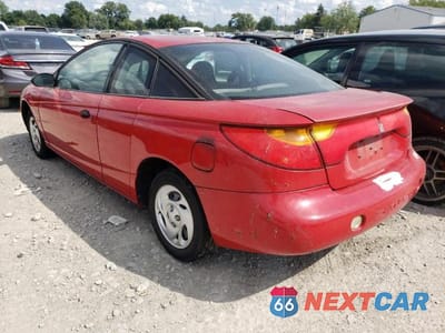 Trzecie zdjęcie samochodu z tyłu: 2002 SATURN SC1 VIN:1G8ZP12832Z103580 - miniatura