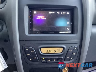 Zdjęcie 27 z 27 samochodu: 2002 HYUNDAI SANTA FE GLS VIN:KM8SC73D12U150049 - miniatura