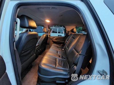 Zdjęcie 13 z 34 samochodu: 2008 GMC YUKON HYBRID VIN:1GKFC13528R210741 - miniatura