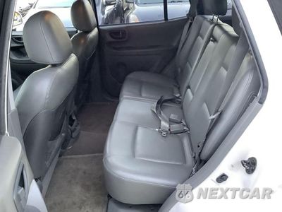 Zdjęcie 22 z 27 samochodu: 2002 HYUNDAI SANTA FE GLS VIN:KM8SC73D12U150049 - miniatura