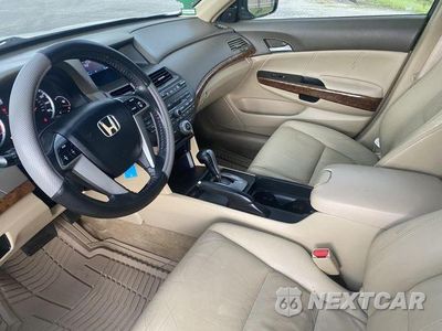 Zdjęcie 9 z 11 samochodu: 2009 HONDA ACCORD EXL VIN:1HGCP36869A049297 - miniatura
