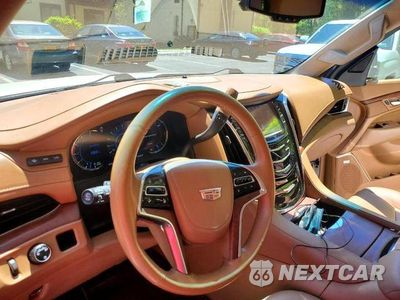 Zdjęcie 17 z 27 samochodu: 2016 CADILLAC ESCALADE ESV PLATINUM VIN:1GYS3KKJ1GR375199 - miniatura