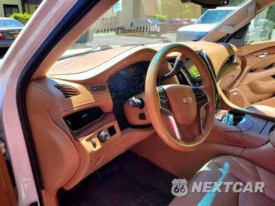 Zdjęcie 19 z 27 samochodu: 2016 CADILLAC ESCALADE ESV PLATINUM VIN:1GYS3KKJ1GR375199 - miniatura