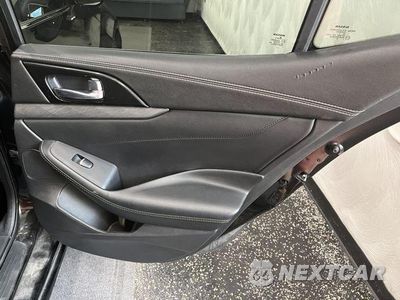 Zdjęcie 18 z 30 samochodu: 2017 NISSAN MAXIMA 3.5S VIN:1N4AA6AP8HC441228 - miniatura