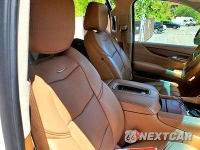 Zdjęcie 22 z 27 samochodu: 2016 CADILLAC ESCALADE ESV PLATINUM VIN:1GYS3KKJ1GR375199 - miniatura