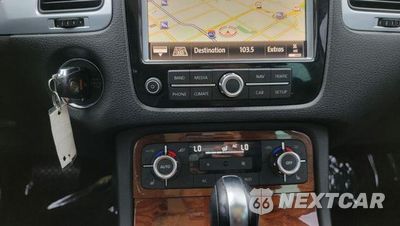 Zdjęcie 18 z 18 samochodu: 2011 VOLKSWAGEN TOUAREG V6 TDI VIN:WVGFK9BP6BD005858 - miniatura