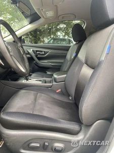 Zdjęcie 11 z 20 samochodu: 2017 NISSAN ALTIMA 2.5 VIN:1N4AL3AP2HC181997 - miniatura