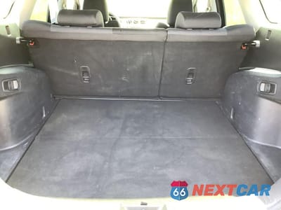 Zdjęcie 27 z 33 samochodu: 2008 MAZDA CX-7 VIN:JM3ER29L680183105 - miniatura