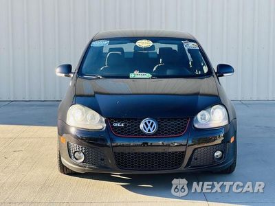 Trzecie zdjęcie samochodu z tyłu: 2008 VOLKSWAGEN GLI VIN:3VWBJ71K88M119175 - miniatura