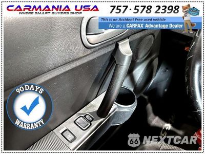 Zdjęcie 20 z 30 samochodu: 2006 MAZDA MX-5 MIATA VIN:JM1NC25F260114225 - miniatura