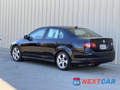 Zdjęcie 18 z 35 samochodu: 2008 VOLKSWAGEN GLI VIN:3VWBJ71K88M119175 - miniatura