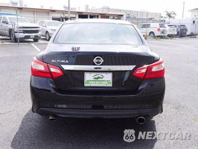 Zdjęcie 6 z 31 samochodu: 2016 NISSAN ALTIMA 2.5 VIN:1N4AL3AP1GN356176 - miniatura