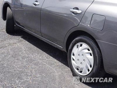 Zdjęcie 9 z 29 samochodu: 2017 NISSAN VERSA S VIN:3N1CN7AP9HL835745 - miniatura