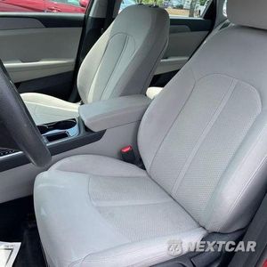 Zdjęcie 37 z 43 samochodu: 2019 HYUNDAI SONATA SE VIN:5NPE24AF8KH744669 - miniatura