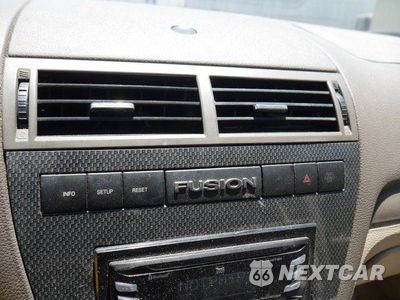 Zdjęcie 28 z 29 samochodu: 2006 FORD FUSION SE VIN:3FAHP07106R200694 - miniatura