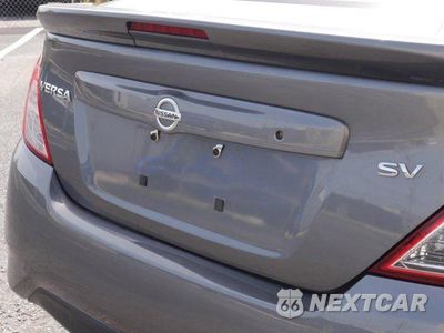 Zdjęcie 11 z 29 samochodu: 2017 NISSAN VERSA S VIN:3N1CN7AP9HL835745 - miniatura