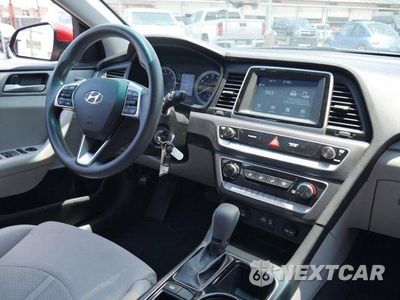 Zdjęcie 13 z 43 samochodu: 2019 HYUNDAI SONATA SE VIN:5NPE24AF8KH744669 - miniatura