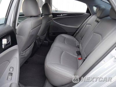 Zdjęcie 18 z 30 samochodu: 2011 HYUNDAI SONATA SE VIN:5NPEC4AC1BH079326 - miniatura