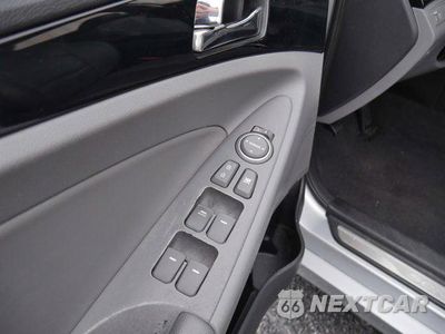 Zdjęcie 20 z 30 samochodu: 2011 HYUNDAI SONATA SE VIN:5NPEC4AC1BH079326 - miniatura
