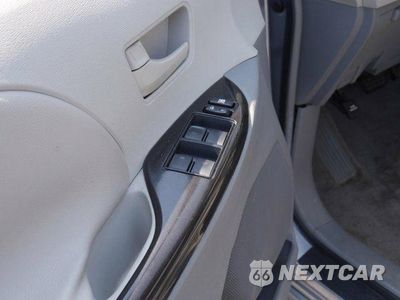 Zdjęcie 20 z 29 samochodu: 2011 TOYOTA SIENNA BASE VIN:5TDKA3DC8BS006138 - miniatura