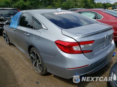Trzecie zdjęcie samochodu z tyłu: 2018 HONDA ACCORD SPORT VIN:1HGCV1F38JA072244 - miniatura
