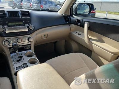 Zdjęcie 30 z 41 samochodu: 2008 TOYOTA HIGHLANDER VIN:JTEDS41A282028646 - miniatura