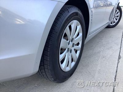 Zdjęcie 19 z 34 samochodu: 2011 CHEVROLET CRUZE LS VIN:1G1PC5SH3B7278755 - miniatura