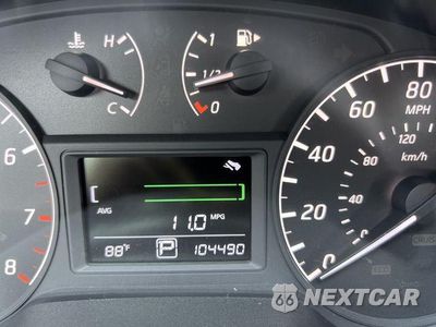 Zdjęcie 13 z 32 samochodu: 2016 NISSAN SENTRA S VIN:3N1AB7AP4GY301652 - miniatura