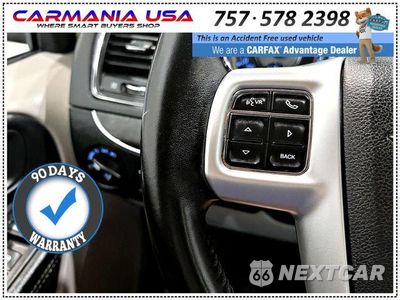 Zdjęcie 21 z 30 samochodu: 2016 CHRYSLER TOWN & COUNTRY TOURING VIN:2C4RC1BG8GR286808 - miniatura