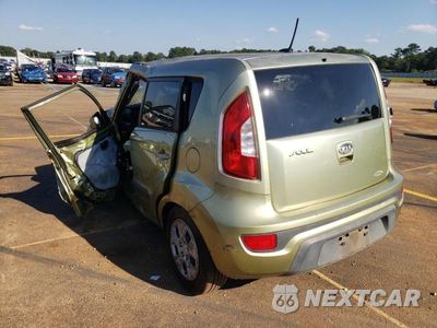Trzecie zdjęcie samochodu z tyłu: 2013 KIA SOUL VIN:KNDJT2A53D7632604 - miniatura