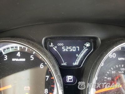 Zdjęcie 8 z 10 samochodu: 2018 NISSAN VERSA S VIN:3N1CN7AP9JL870405 - miniatura