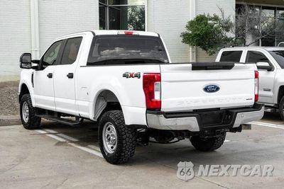 Zdjęcie 8 z 51 samochodu: 2019 FORD F250 SUPER DUTY VIN:1FT7W2B6XKED84790 - miniatura